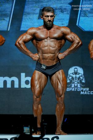CLASSIC PHYSIQUE 178